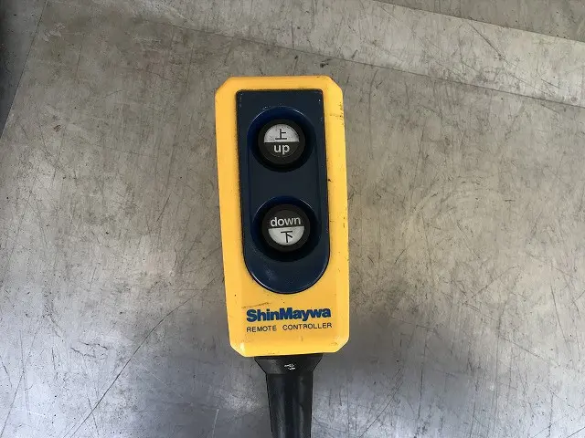 いすゞ エルフ BKG-NPR85AN(2WD)の写真38