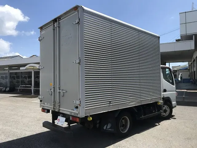 三菱 キャンター TKG-FBA20(2WD)の写真6