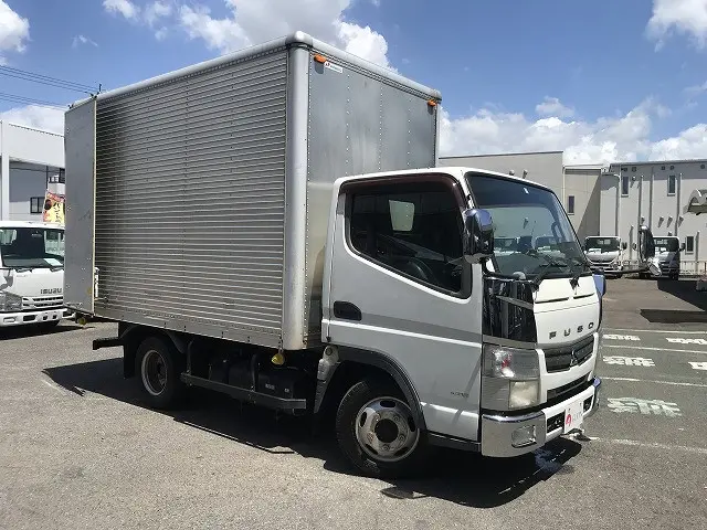 三菱 キャンター TKG-FBA20(2WD)の写真10