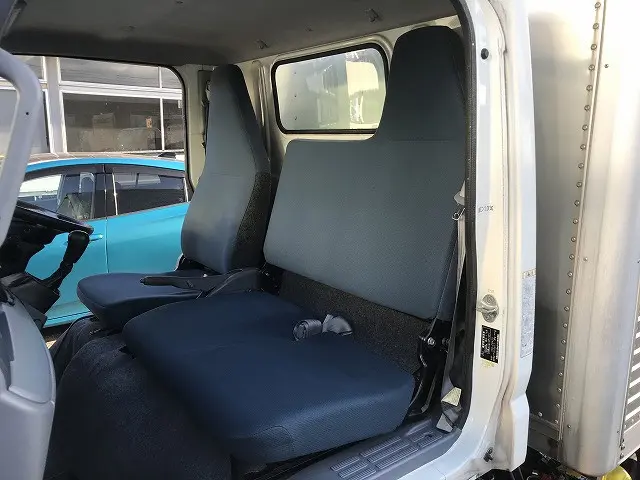 三菱 キャンター TKG-FBA20(2WD)の写真41
