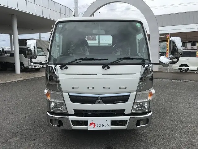 三菱 キャンター TPG-FEA50(2WD)の写真2