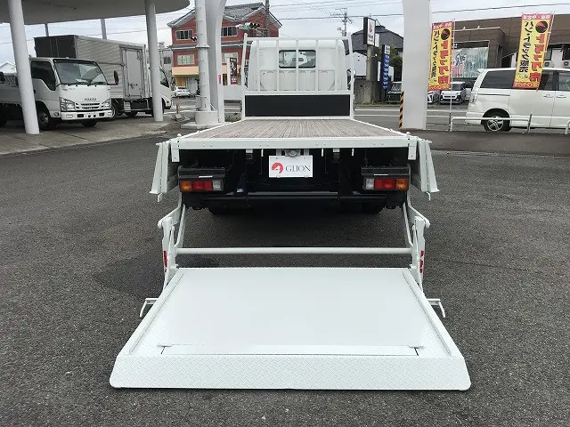 三菱 キャンター TPG-FEA50(2WD)の写真12