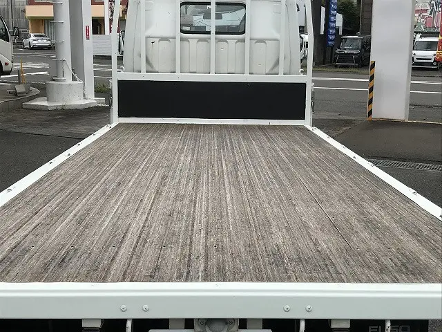 三菱 キャンター TPG-FEA50(2WD)の写真16