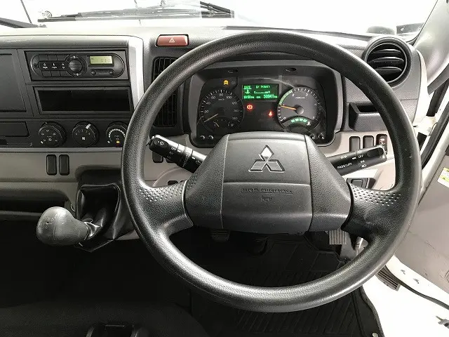 三菱 キャンター TPG-FEA50(2WD)の写真26