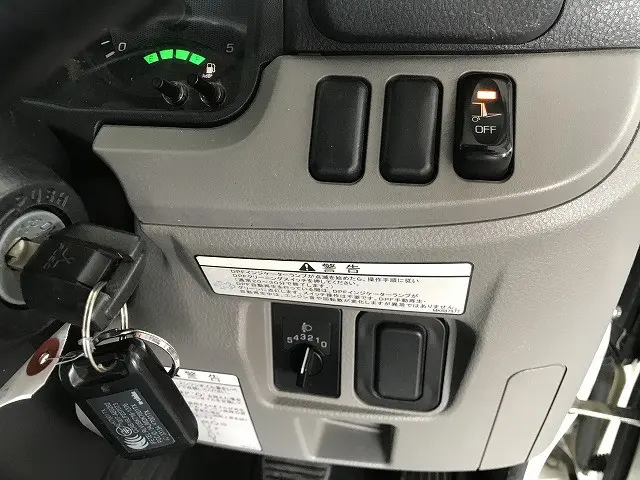 三菱 キャンター TPG-FEA50(2WD)の写真30