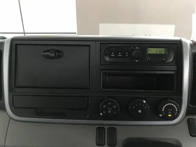 三菱 キャンター TPG-FEA50(2WD)の写真31