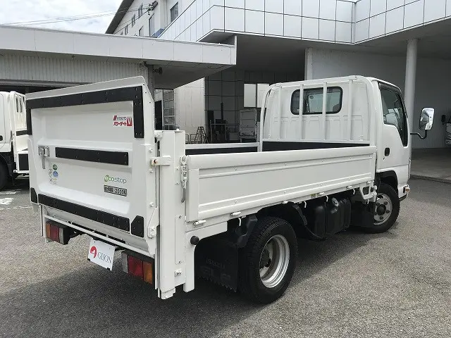 いすゞ エルフ TRG-NJR85A(2WD)の写真6
