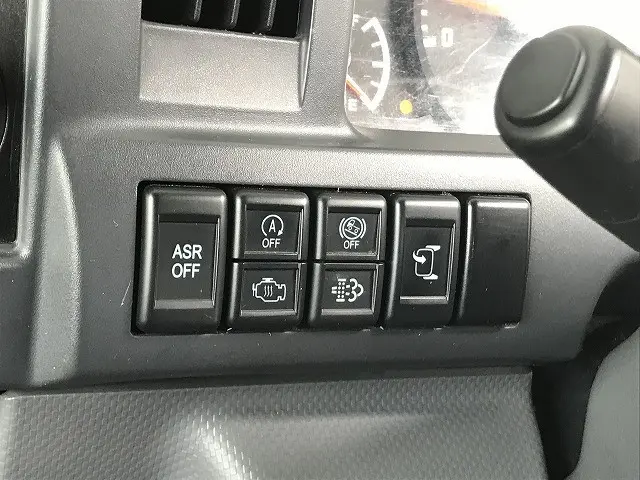 いすゞ エルフ TRG-NJR85A(2WD)の写真30