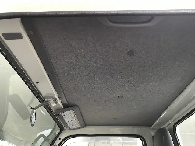 いすゞ エルフ TRG-NJR85A(2WD)の写真36