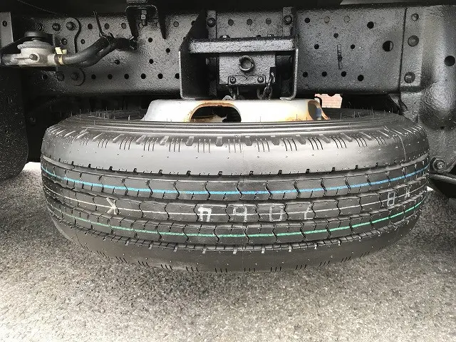 いすゞ エルフ TRG-NJR85A(2WD)の写真44