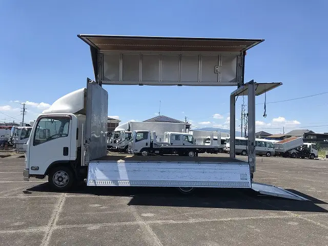 いすゞ エルフ TRG-NPR85AN(2WD)の写真6