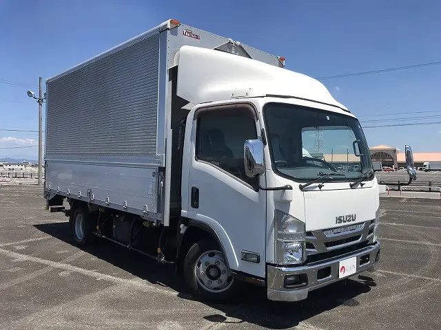 いすゞ エルフ TRG-NPR85AN(2WD)の写真10
