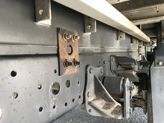 いすゞ エルフ TRG-NPR85AN(2WD)の写真33