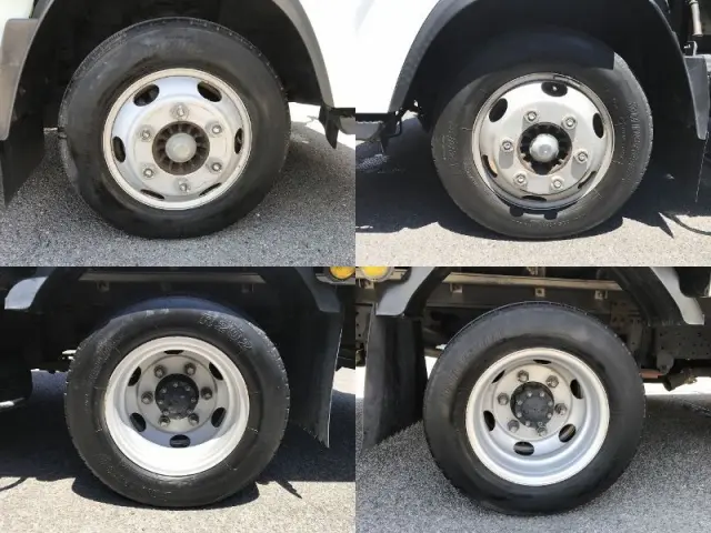 いすゞ エルフ TRG-NPR85AN(2WD)の写真42
