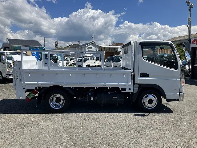 三菱 キャンター TPG-FBA20(2WD)の写真5