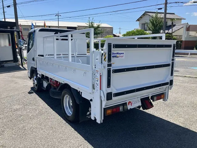 三菱 キャンター TPG-FBA20(2WD)の写真6