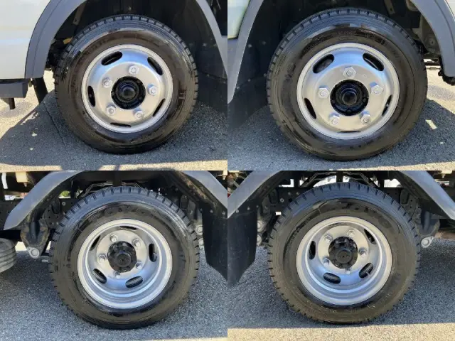三菱 キャンター TPG-FBA20(2WD)の写真22
