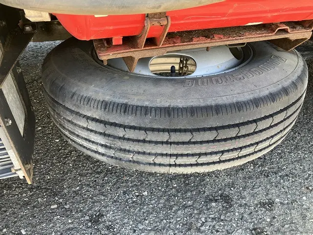 三菱 キャンター TPG-FBA20(2WD)の写真24