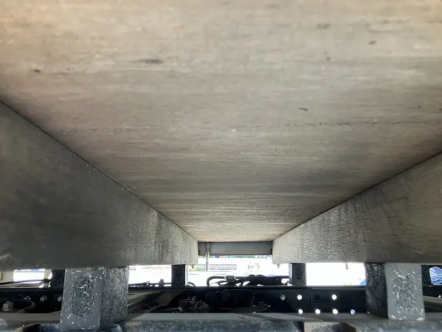 三菱 キャンター TPG-FBA20(2WD)の写真26