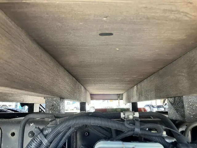三菱 キャンター TPG-FBA20(2WD)の写真28