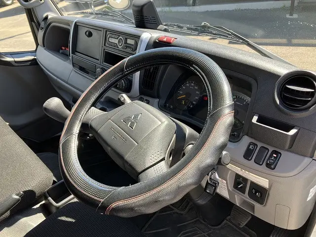 三菱 キャンター TPG-FBA20(2WD)の写真29