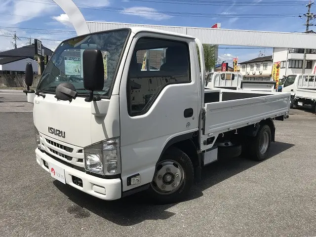 いすゞ エルフ TPG-NJR85A(2WD)の写真1