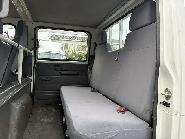 いすゞ エルフ TPG-NHR85A(2WD)の写真41