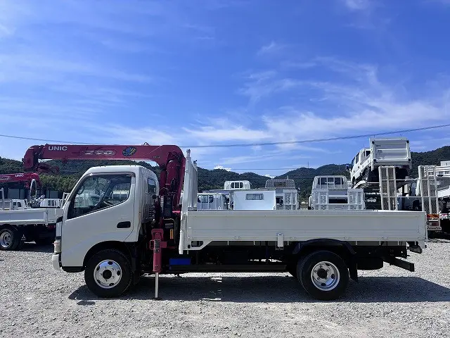 トヨタ ダイナ PB-XZU341(2WD)の写真4