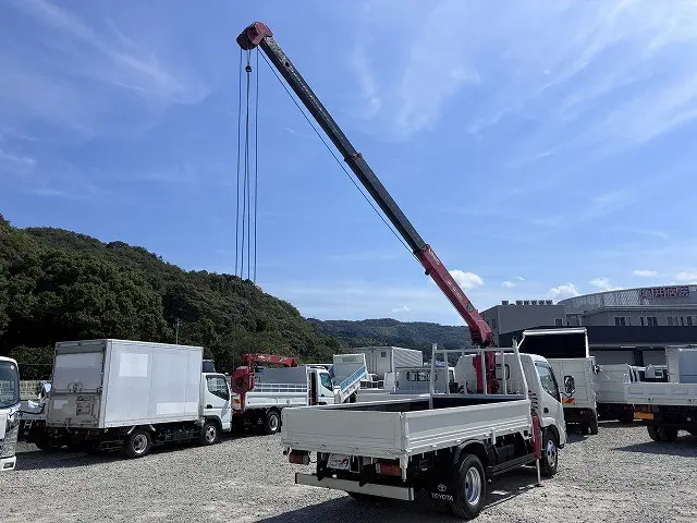 トヨタ ダイナ PB-XZU341(2WD)の写真15
