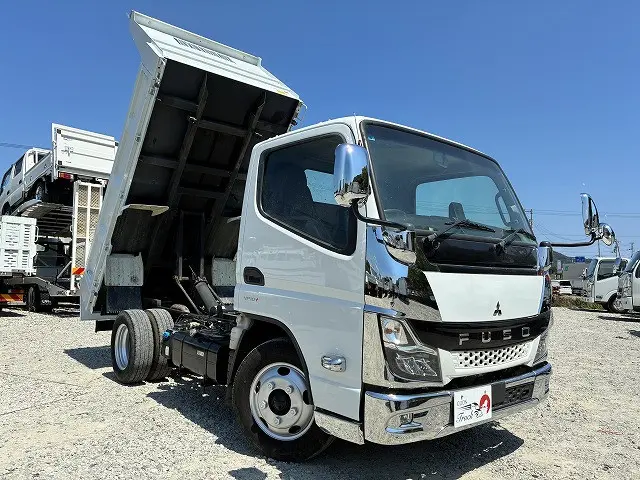 三菱 キャンター 2RG-FBA60(2WD)の写真3
