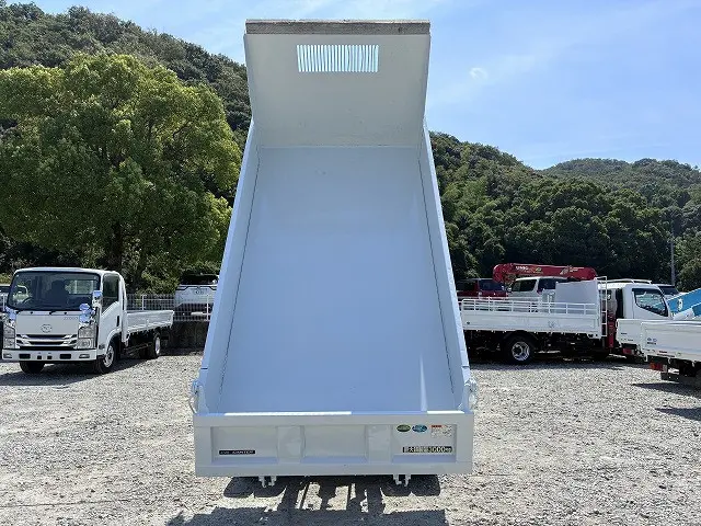 三菱 キャンター 2RG-FBA60(2WD)の写真7