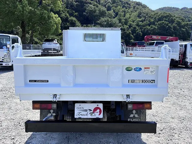 三菱 キャンター 2RG-FBA60(2WD)の写真14