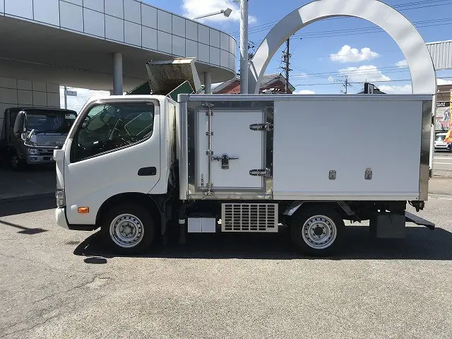 トヨタ トヨエース QDF-KDY221(2WD)の写真7