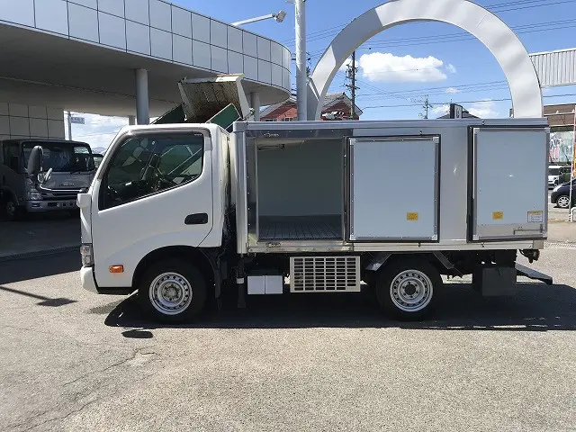 トヨタ トヨエース QDF-KDY221(2WD)の写真14