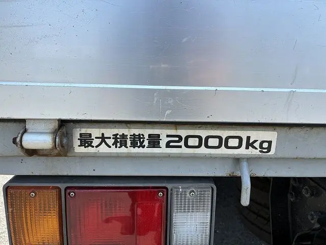 いすゞ エルフ PB-NPR81AR(2WD)の写真17
