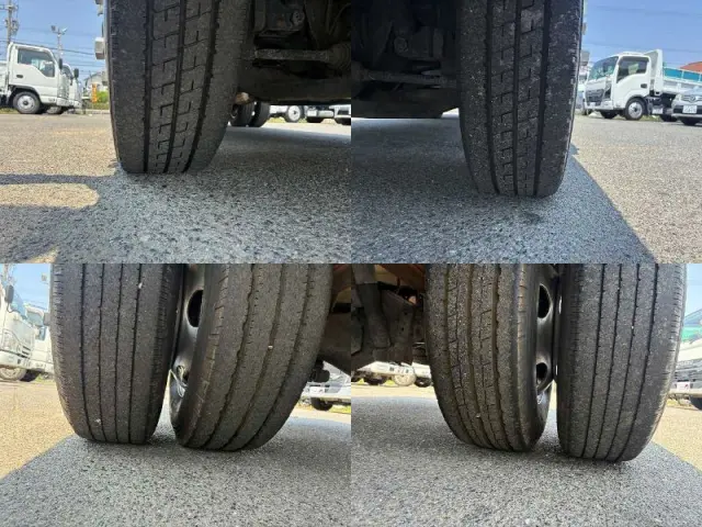 いすゞ エルフ PB-NPR81AR(2WD)の写真31