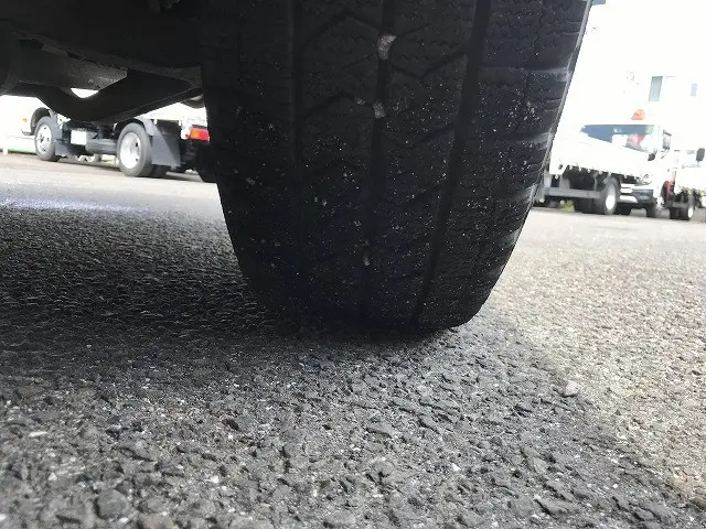 いすゞ エルフ TKG-NHS85A(4WD)の写真41
