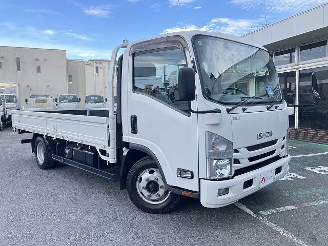 いすゞ エルフ 2RG-NPR88AR(2WD)の写真3