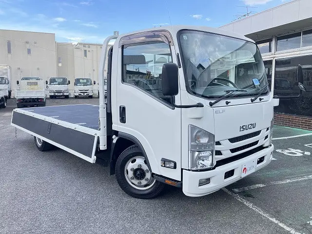 いすゞ エルフ 2RG-NPR88AR(2WD)の写真10