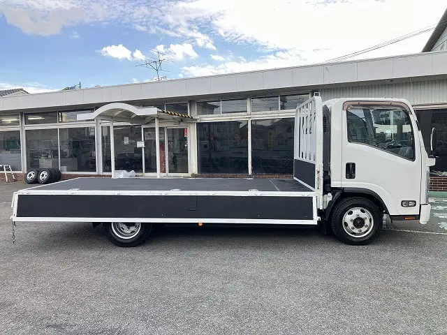 いすゞ エルフ 2RG-NPR88AR(2WD)の写真12