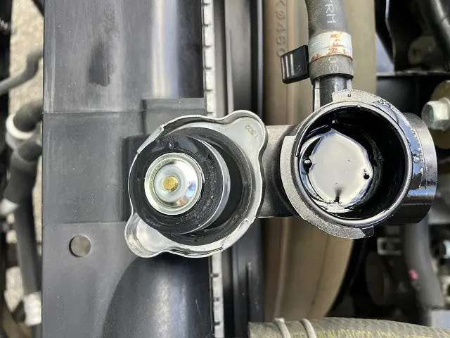いすゞ エルフ 2RG-NPR88AR(2WD)の写真22