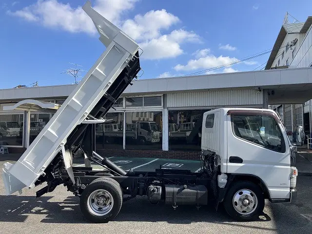 三菱 キャンター TKG-FBA60(2WD)の写真5