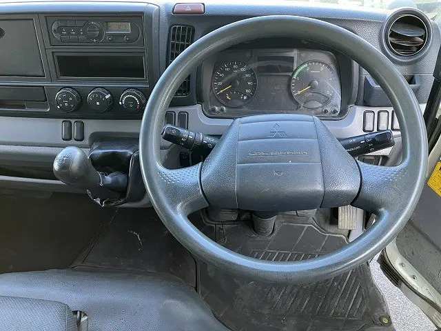 三菱 キャンター TKG-FBA60(2WD)の写真41