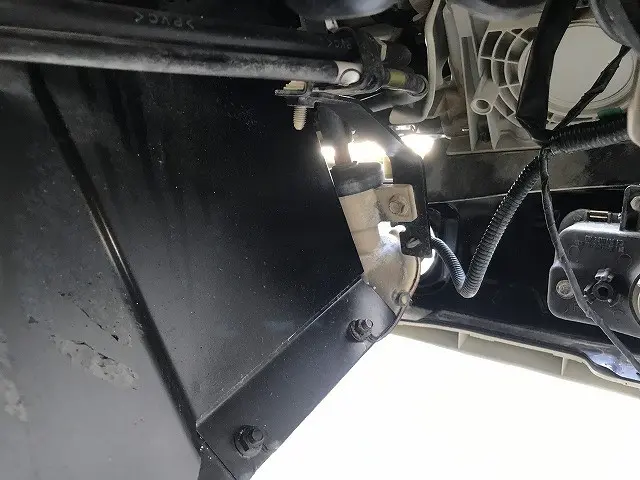 日産 アトラス 2RG-AHS88A(4WD)の写真20