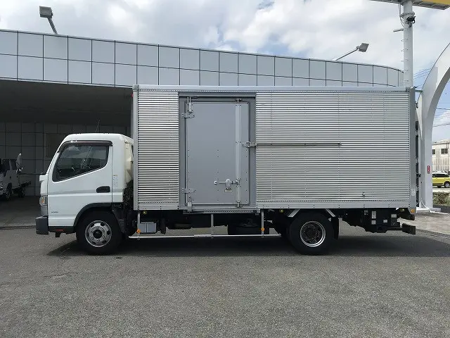 三菱 キャンター TPG-FEB90(2WD)の写真7