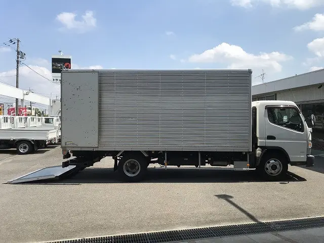 三菱 キャンター TPG-FEB90(2WD)の写真15
