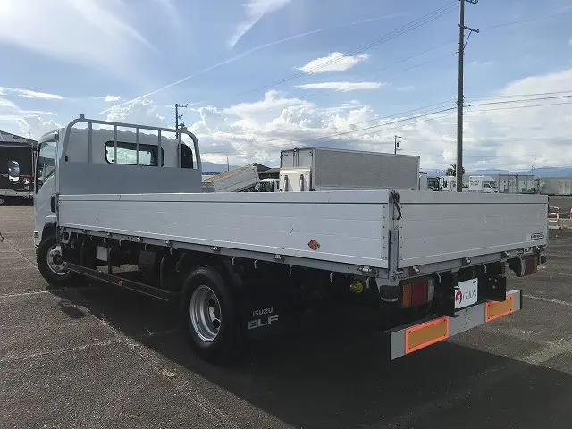 いすゞ エルフ PKG-NPR75N(2WD)の写真4