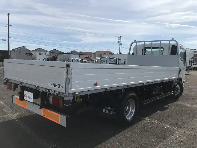いすゞ エルフ PKG-NPR75N(2WD)の写真6
