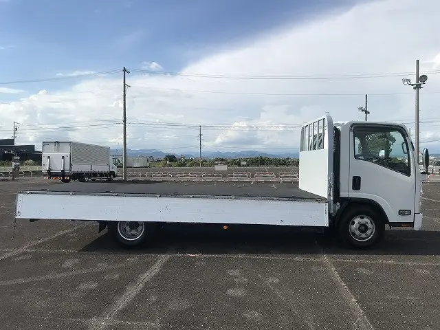 いすゞ エルフ PKG-NPR75N(2WD)の写真15