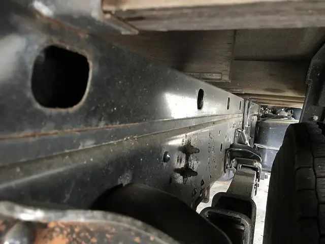 いすゞ エルフ PKG-NPR75N(2WD)の写真37
